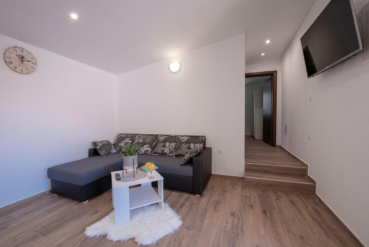 Apartments Dijana Zára Kültér fotó
